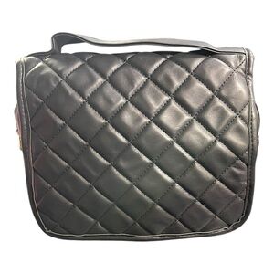 Quilted Black Travel Organizer Bag - Stylish and Functional